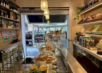 Foto 1 - Commercial Activity Via XX Settembre, Palermo - photo 1