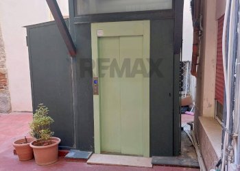 Terrazza - Quadrilocale Via Dell' Universita'
 
40, Palermo - foto 10