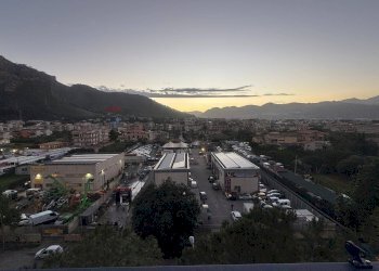 Edificio all\'aperto - Quadrilocale Via Dell' Antilope
 
14, Palermo - foto 26