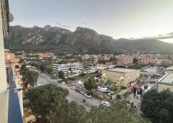 Edificio all\'aperto - Quadrilocale Via Dell' Antilope
 
14, Palermo - foto 27