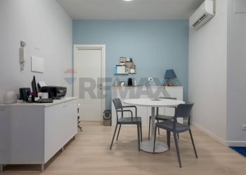 Sala da pranzo - Appartamento Via Avvocato De Nicola 95, Trani - foto 5