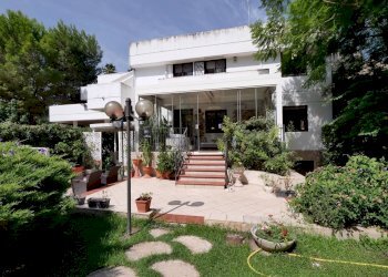 Casa all\'aperto - Villa Via Bitritto
 
131, Bari - foto 4