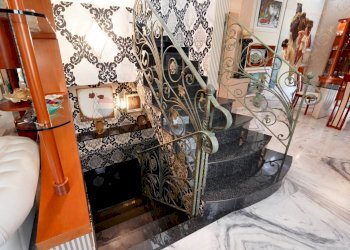 Scale - Villa Via Bitritto
 
131, Bari - foto 16