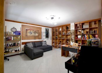 Soggiorno - Villa Via Bitritto
 
131, Bari - foto 18