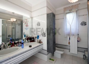 Bagno - Villa Via Bitritto
 
131, Bari - foto 29
