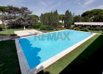 Piscina - Villa Via Bitritto
 
131, Bari - foto 36