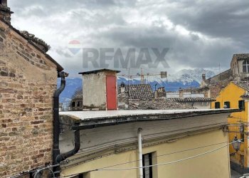 Edificio all\'aperto - Casa indipendente Penne - foto 16