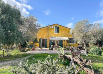 Foto 15 - Villa Strada Vicinale Mascarello
 
16, Sassari - foto 15