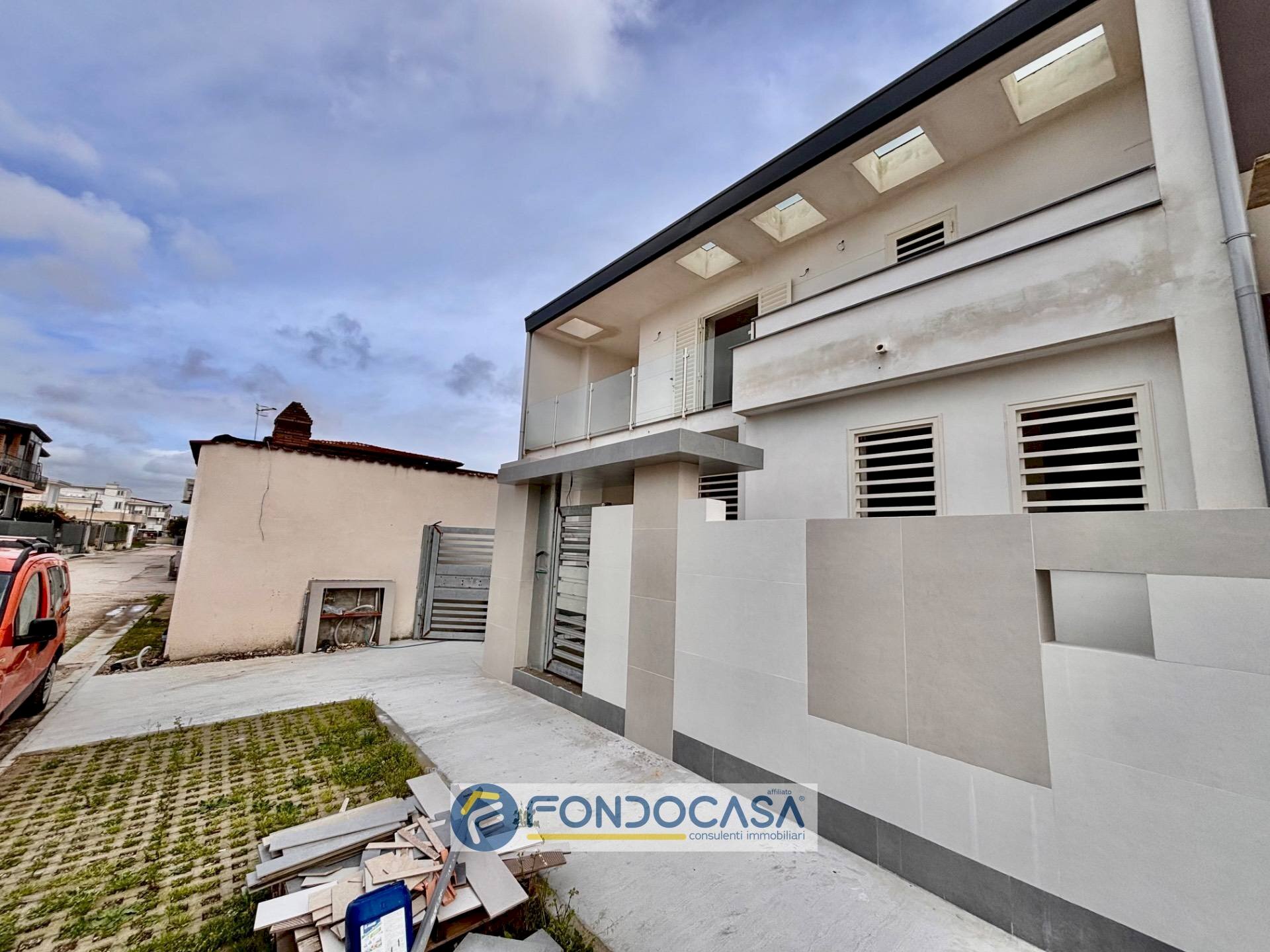 Foto 1 - Villa via madre Teresa di calcutta
 
S.n.c, Parete - foto 1