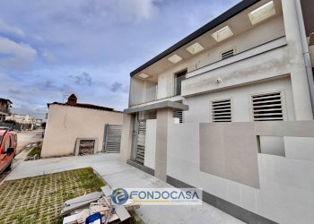 Foto 1 - Villa via madre Teresa di calcutta
 
S.n.c, Parete - foto 1