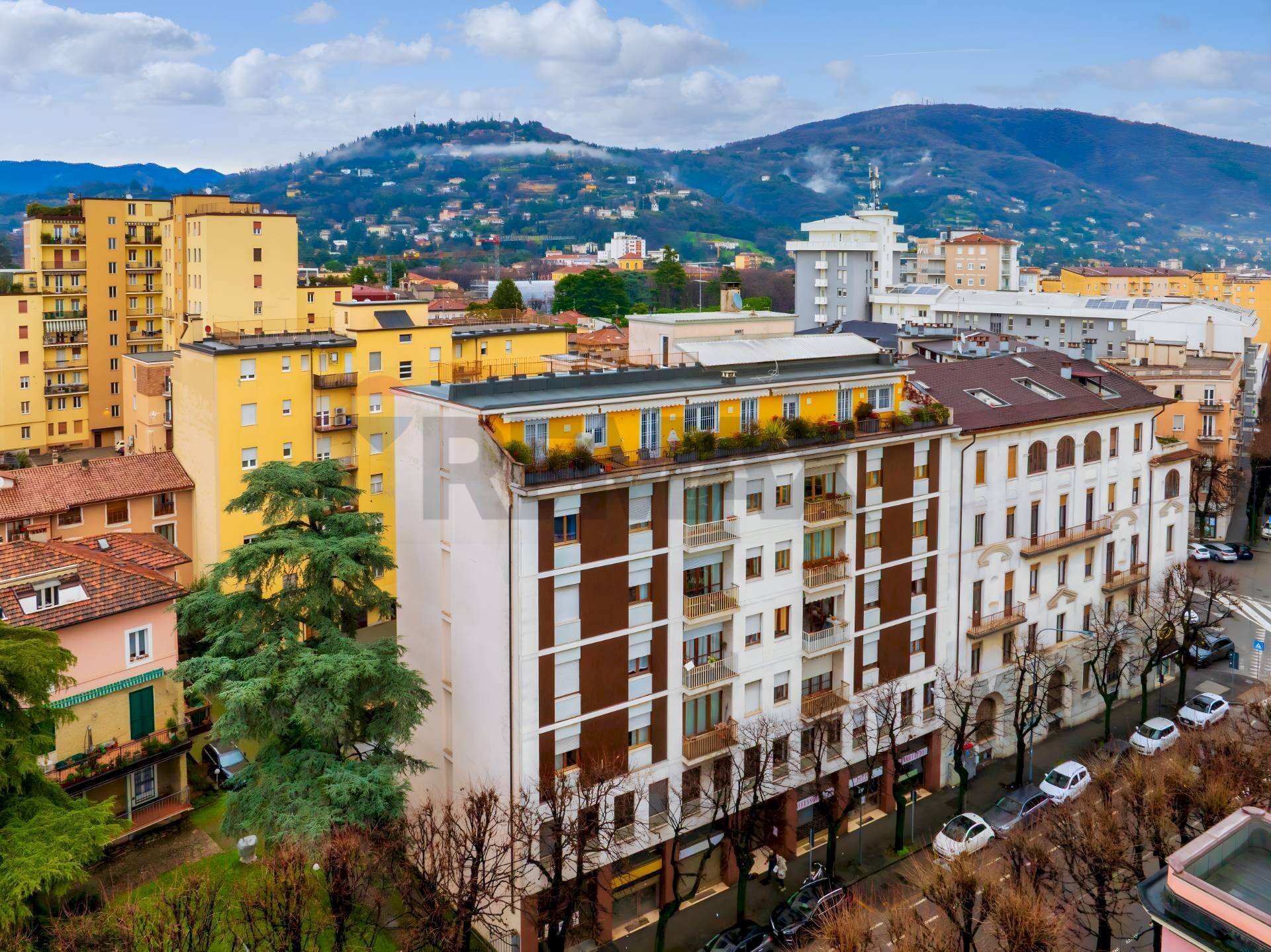 Edificio all\'aperto - Trilocale Via Diaz, Brescia - foto 1