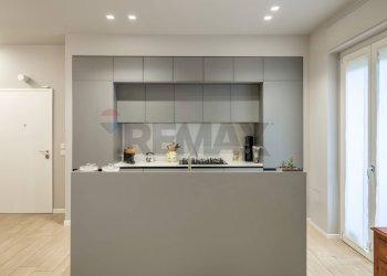 Cucina - Trilocale Via Diaz, Brescia - foto 9