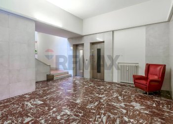 Ricezione / Lobby - Trilocale Via Diaz, Brescia - foto 30