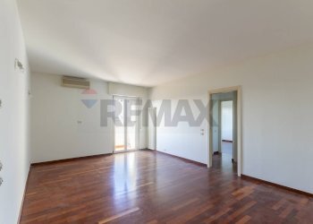 Stanza vuota - Attico Melzo - foto 3