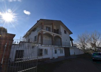 Facciata - Villa via Roma, Vigliano d'Asti - foto 8