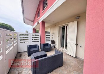 Foto 8 - Trilocale via bova
 
3, Cervia - foto 8