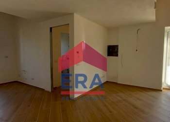 Foto 1 - Trilocale Via Alessandro Volta
 
14, Rho - foto 1