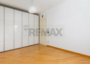 Stanza vuota - Trilocale G. Ugolini
 
2, Monza - foto 9