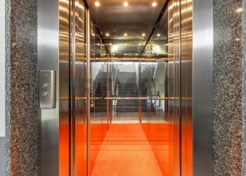 Ricezione / Lobby - Trilocale G. Ugolini
 
2, Monza - foto 18