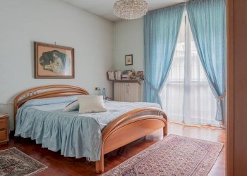 camera da letto - Villa Carlo Forlanini
 
15, Busto Arsizio - foto 14