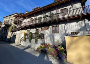 Casa semi indipendente Challand-Saint-Victor - foto 1