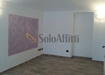 IMG_7412.JPG - Monolocale Via Santa Chiara, Torino (zona Quadrilatero Romano) - foto 2