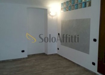 IMG_7411.JPG - Monolocale Via Santa Chiara, Torino (zona Quadrilatero Romano) - foto 3