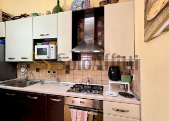 Angolo cottura - Trilocale Piazza Francesco Muzii, Napoli (zona Arenella) - foto 9