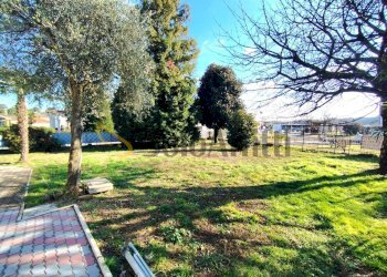 27.jpeg - Two-room apartment Olgiate Comasco - photo 27