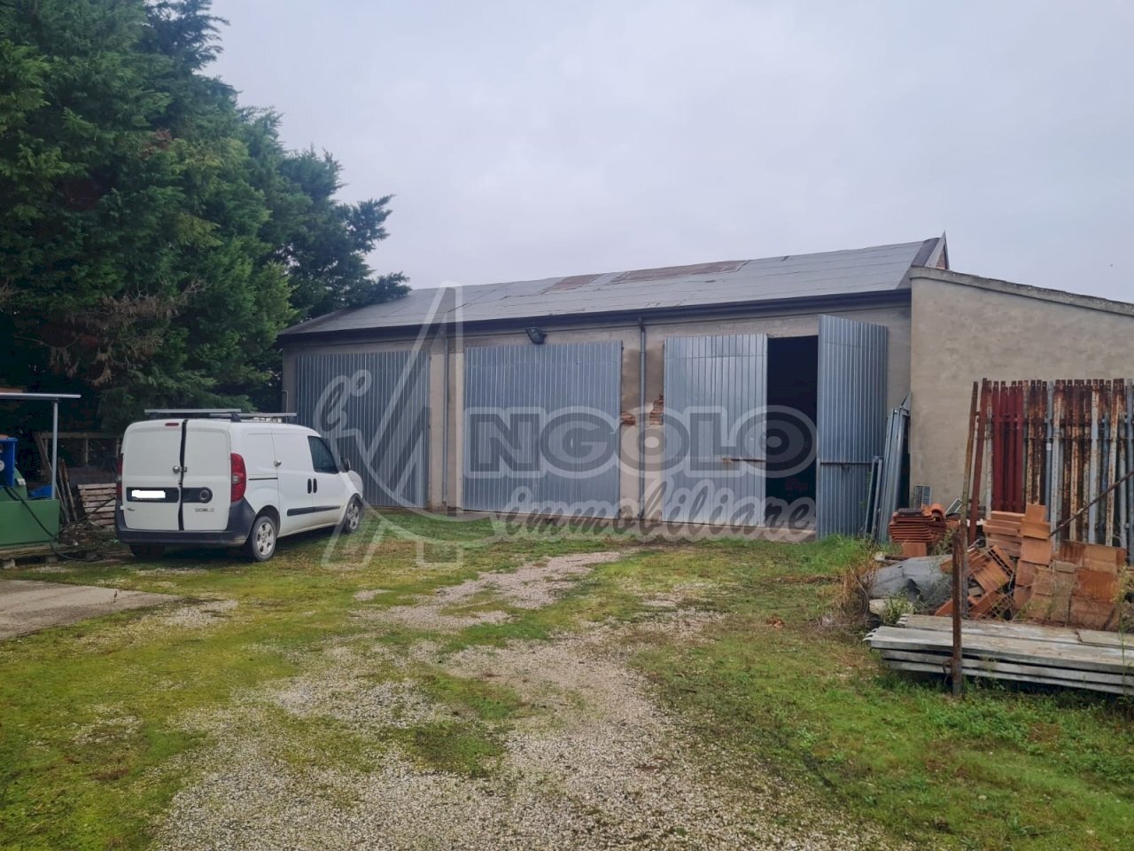 veduta esterna magazzino e area scoperta esclusiva - Warehouse Codigoro - photo 1