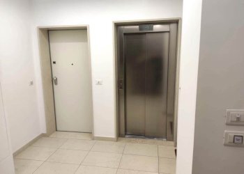 PHOTO-2026-02-14-12-10-06 (3).jpg - Appartamento Corso Alcide de Gasperi 340, Bari - foto 9