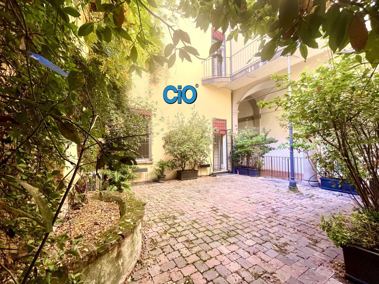 1.jpg - Appartamento Bologna (zona Centro Storico) - foto 1