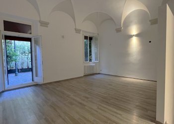 2.jpg - Appartamento Bologna (zona Centro Storico) - foto 2