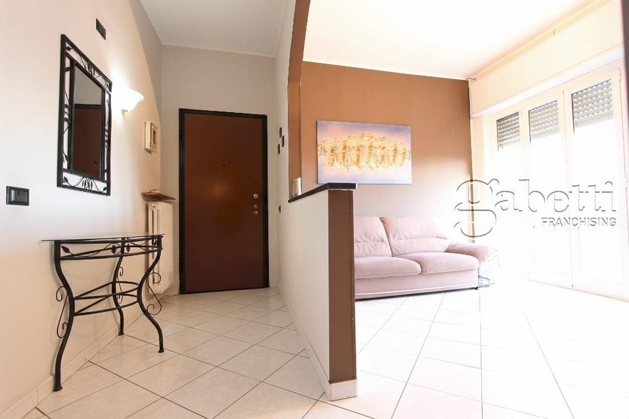 ingresso - Trilocale Viale Villoresi 37, Nerviano - foto 2