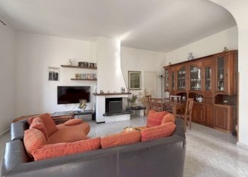 25 villa bifamiliare sarzana.jpg - Independent house Via Nave 4, Sarzana - photo 21