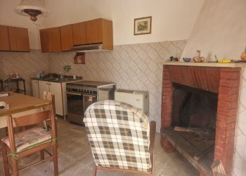 20260213_144452.jpg - Townhouse Via Carlo Alberto 68, Amelia - photo 3