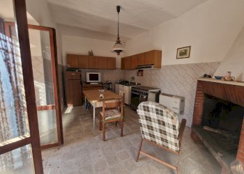 20260213_144436.jpg - Townhouse Via Carlo Alberto 68, Amelia - photo 10