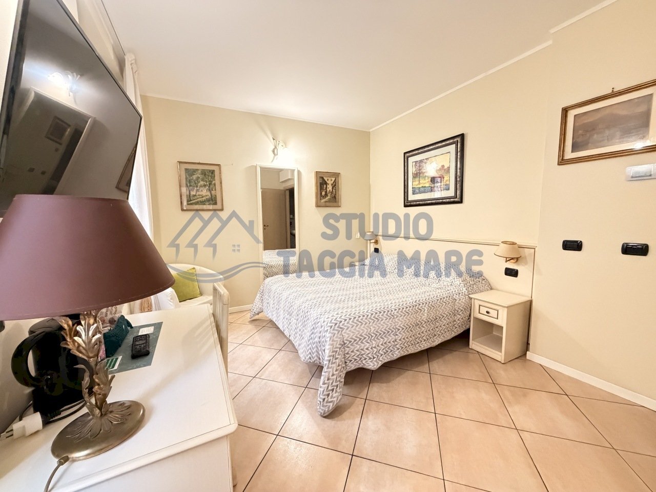 1.JPG - Quadrilocale Corso Giuseppe Garibaldi, Sanremo - foto 2