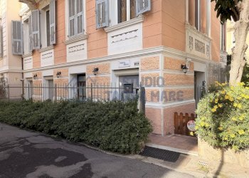 15.JPG - Quadrilocale Corso Giuseppe Garibaldi, Sanremo - foto 16