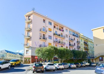 Via Palestro-02.jpg - Quadrilocale Vado Ligure - foto 23