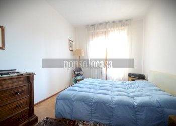 CAMERA DA LETTO - Bilocale Via Cortonese 999, Perugia (zona Madonna Alta) - foto 6