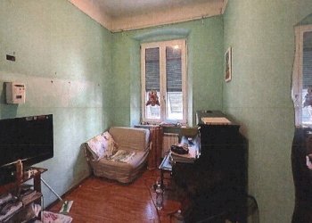 3.jpg - Quadrilocale all'asta Via Giro del Vento 66, Genova (zona Bolzaneto) - foto 2