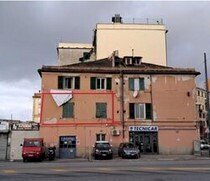 2.jpg - Four-room apartment at auction Via Sampierdarena 48, Genova (neighborhood Sampierdarena) - photo 1