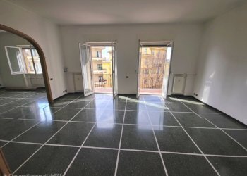 20260212_115342(1).jpg - Appartamento Via Ilva 4, Genova (zona Carignano) - foto 8