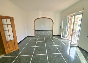 20260212_115358.jpg - Appartamento Via Ilva 4, Genova (zona Carignano) - foto 9