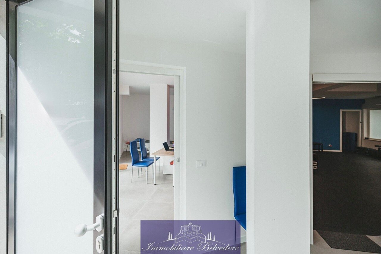 WhatsApp Image 2026-02-16 at 12.29.23.jpeg - Locale Commerciale Via Giambologna, Firenze - foto 2