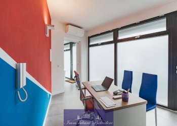 WhatsApp Image 2026-02-16 at 12.29.24 (1).jpeg - Locale Commerciale Via Giambologna, Firenze - foto 3