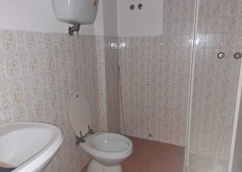 WhatsApp Image 2026-02-16 at 10.42.59.jpeg - Locale Commerciale Via Primo Maggio, Amelia - foto 13