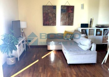 soggiorno..jpg - Quadrilocale Salita Ruffino 43, La Spezia - foto 2