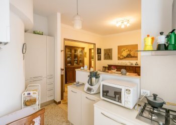 20251205_0905_Cucina da Rivista Perfetta_remix_01k - Trilocale Via Gerolamo Savoldo 2, Brescia - foto 4